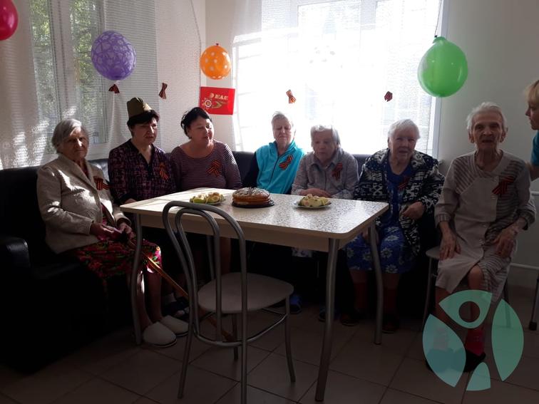 Дом престарелых г. Томск: День победы - самый великий праздник (9 мая 2020)